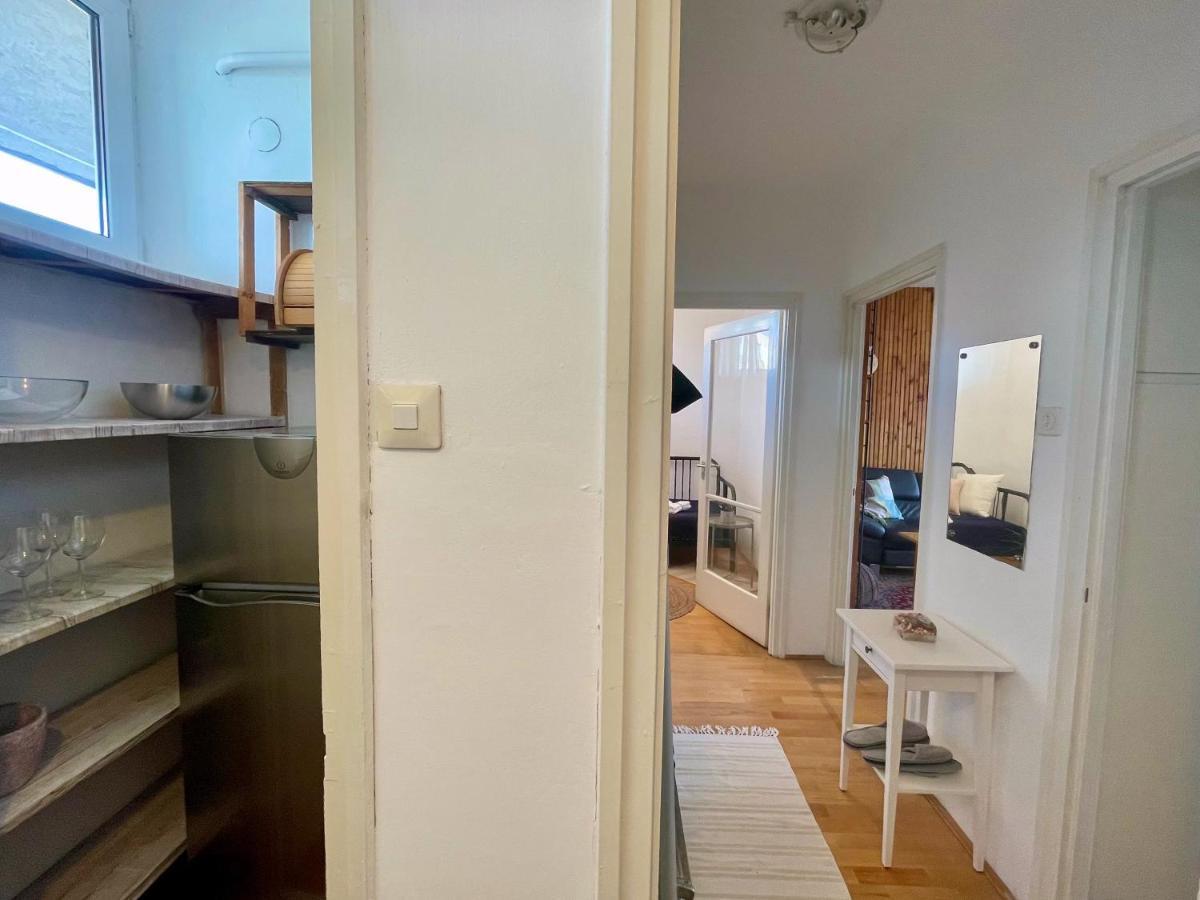 Nosztalgia Apartman Daire Veszprém Dış mekan fotoğraf