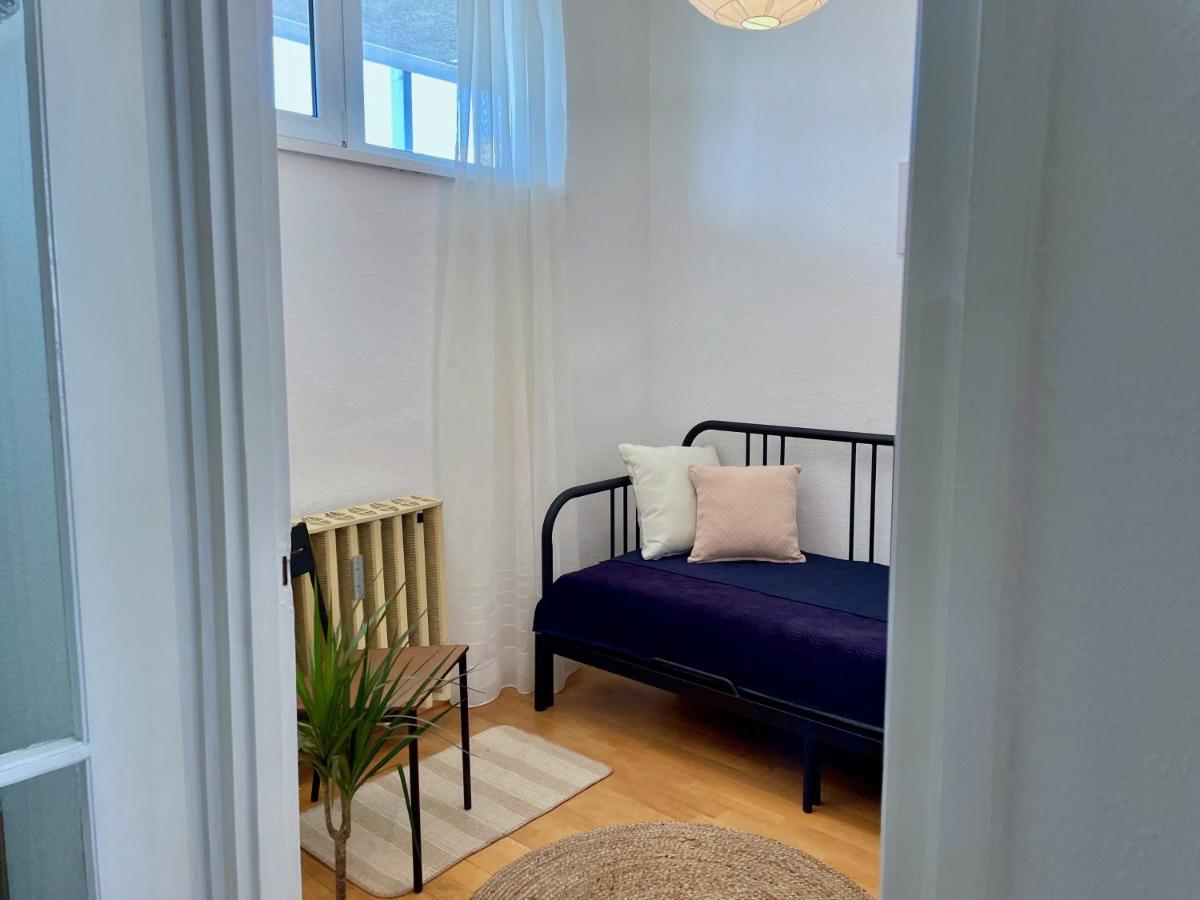 Nosztalgia Apartman Daire Veszprém Dış mekan fotoğraf