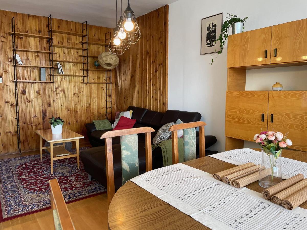 Nosztalgia Apartman Daire Veszprém Dış mekan fotoğraf